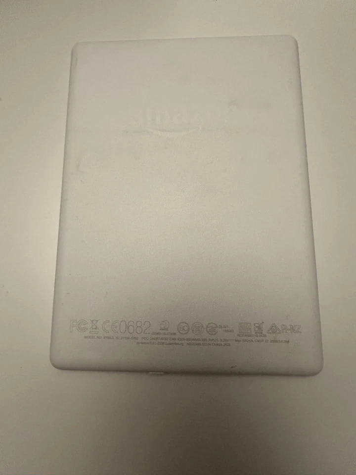 Kindle 6" E-Reader 8th Generation (2016) Wi-Fi WHITE Non-Backlit - Excellent! - Image 3 of 4