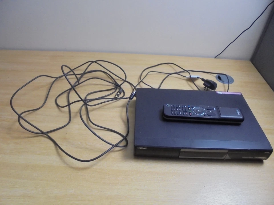 Humax PVR-9300T Freeview Plus Recorder