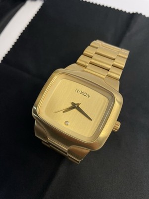 Nixon The Big Player Gold Quartz Watch Very Rare Pristine