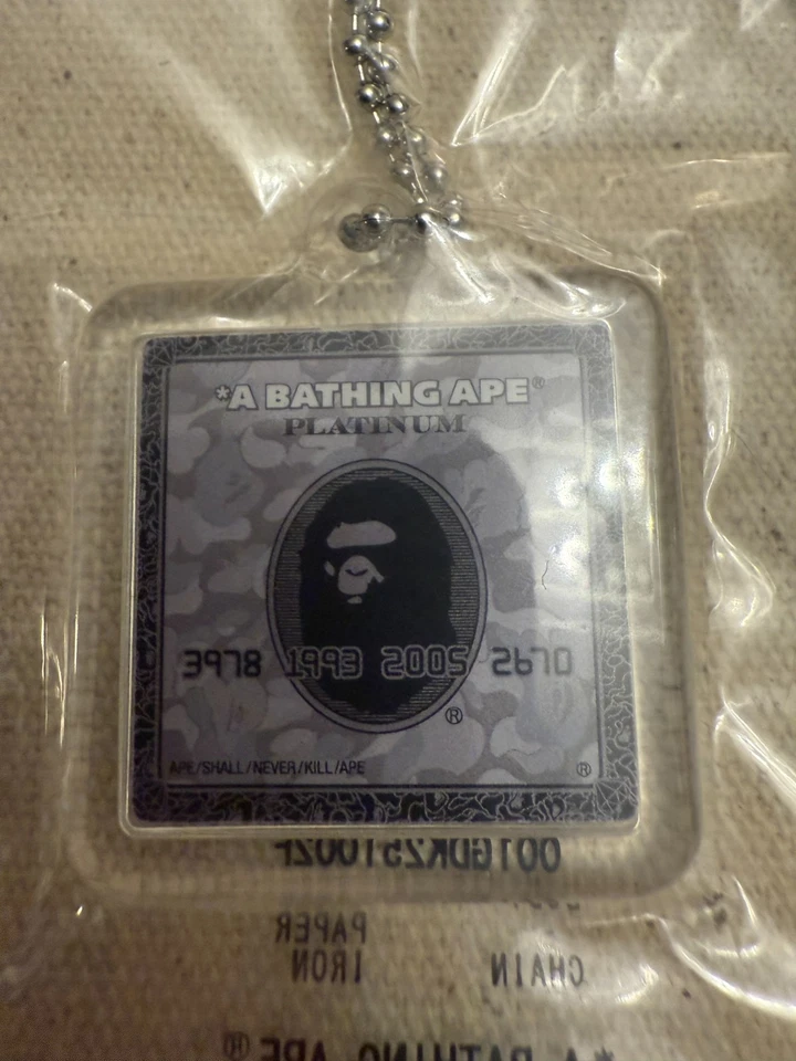 Llavero A Bathing Ape BAPE Platino "American Express" TOTALMENTE NUEVO en BOLSA Foto 4 de 4