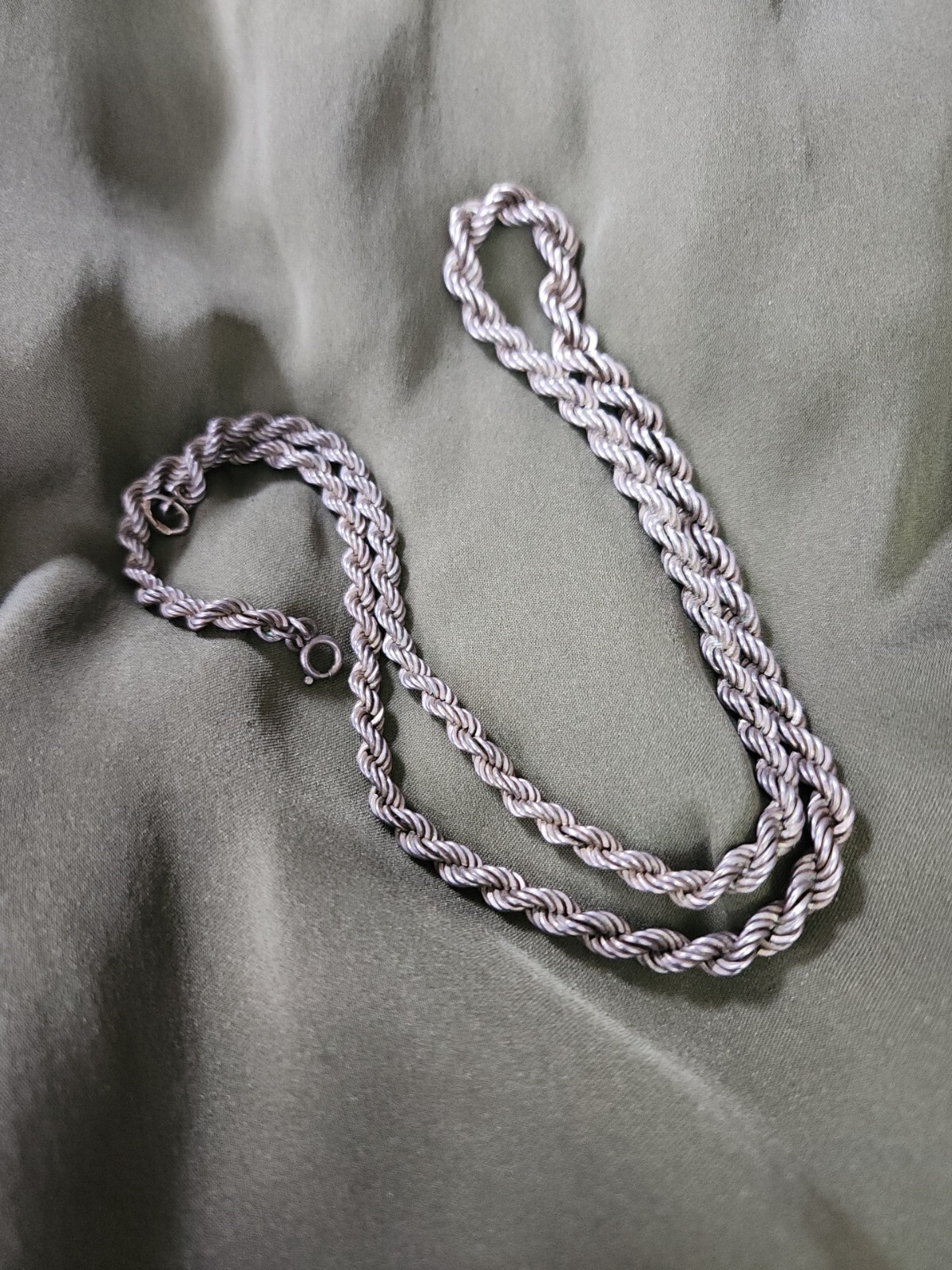 silver chain - image 3