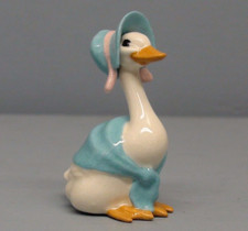 Retired Hagen Renaker Mother Goose In Bonnet