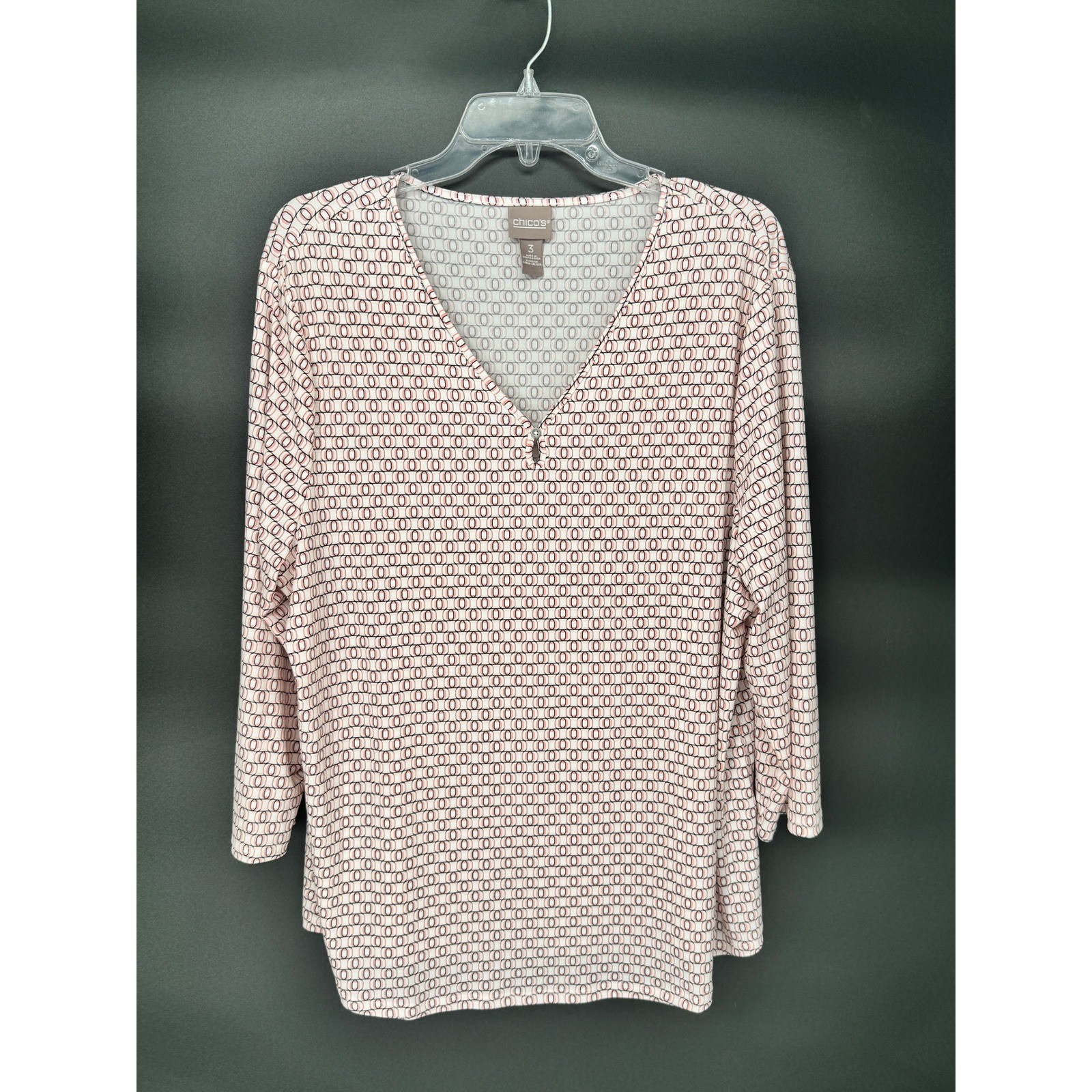 Chico's V-Neck Top Women Size 3 (XL)Pink Geometric Excellent 3/4 Sleeve Stretch