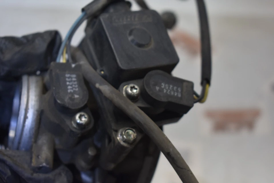 Juego de carburadores H4-4 Keihin OEM carbohidratos 2005 Suzuki Boulevard VL800 800 VL C50 05 Foto 4 de 4