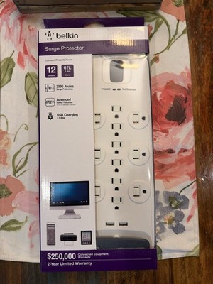 Belkin 12 Outlet 3996 Joules Surge Protector w/ USB Charging **NEW*FREE SHIPPING