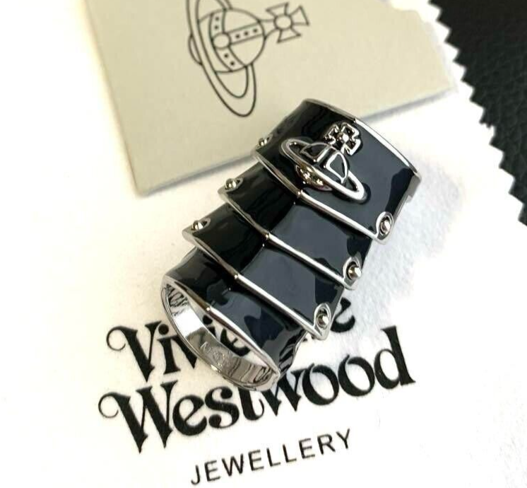 Vivienne Westwood｜ARTEMISアーマーリング　ブラック Vivienne Westwood ARTEMIS Armor Ring Black Size 6.5-7 Medium