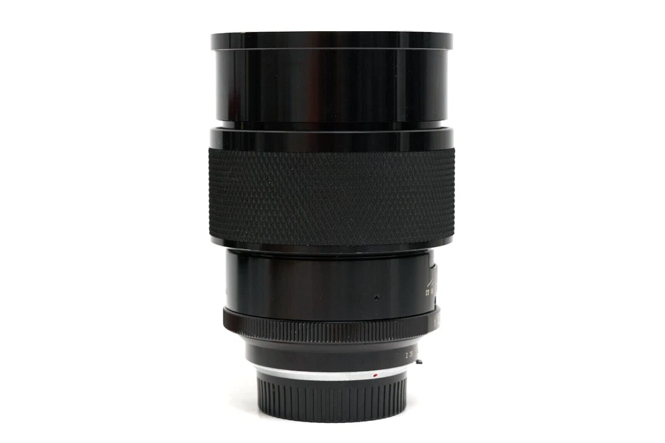 Soligor 135mm F2 C/D Minolta MD Mount 77mm Front Filter With Case MINT Fuji GFX - Image 4 of 4