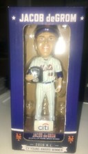 New York Mets Jacob DeGrom CY Young Award New York Mets 4/7/19 STADIUM GIVE AWAY