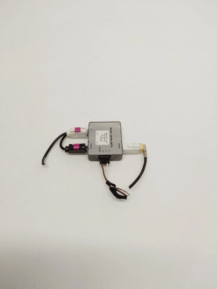 Módulo amplificador amplificador antena teléfono Mercedes-Benz E350 2007 OEM A2208271842 Foto 2 de 4