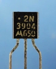 (25pcs) 2N3904 NPN Transistor NEW 40v 200ma TO92 See Description