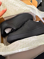 Nike Air Force 1 Low Herren Sneaker EU 41 Schwarz gepolstert Schnürung