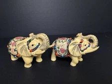2 Decorative Elephant Figurines.