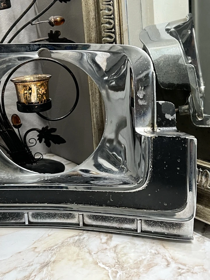 Buick Centurion Lesabre Electra 1973 bisel de faro lado derecho/pasajero Foto 4 de 4