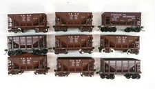(9) HO gauge Chicago & NorthWestern ore cars (lot 7145)
