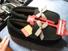 Women's DEARFOAMS Memory Foam Moccasin Slippers, Size LARGE 9-10 NEW with Tag