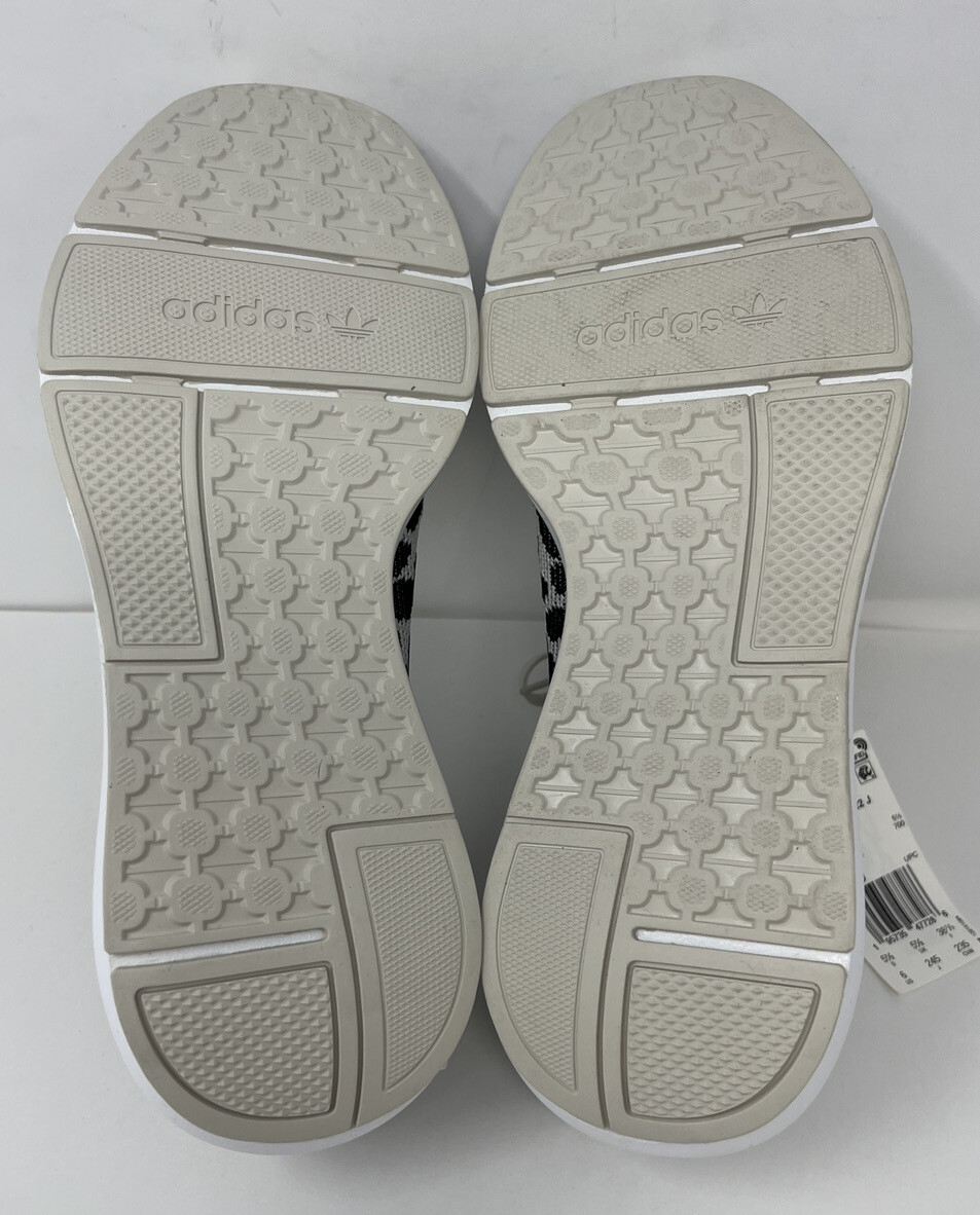 adidas swift run talc