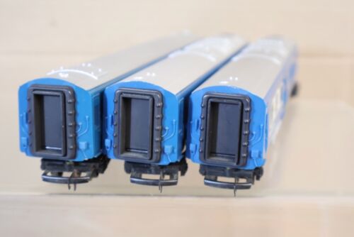 LOT DE 3 VOITURES LOCOMOTIVE DIESEL TRIANG HORNBY R555 BR BLEU PULLMAN CLASSE 251 DMU OM - Photo 6 sur 12