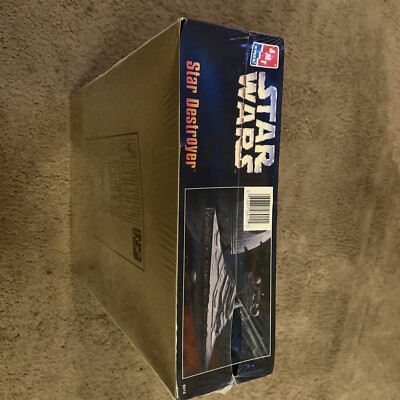 Star Wars Star Destroyer Model Kit AMT ERTL Commemorative Edition