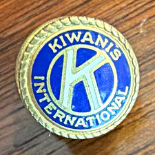 Kiwanis International Round Lapel Pin Blue Gold Tone Screwback