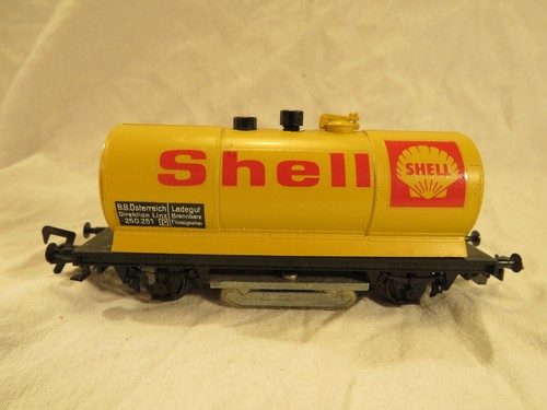 ESF-40700	Liliput H0 Schienenreinigungs-Kesselwagen BB Österreich 250 251 Shell | Condition: Gebraucht