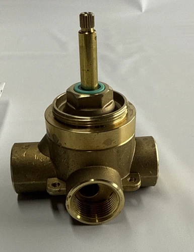 SIGNATURE HARDWARE SH6103 Divertor Rough in 3/4" 6 Way Transfer Valve - (NEW) - Picture 3 of 7