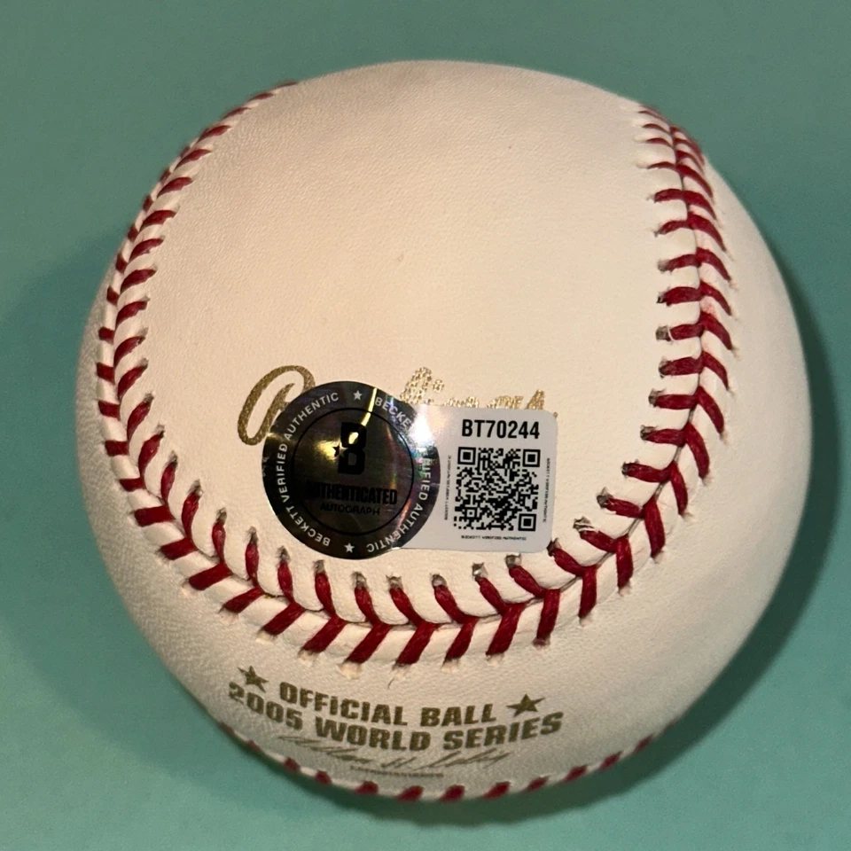 JON GARLAND (Sox) Signed Official 2005 WORLD SERIES Baseball Beckett BAS - Image 4 of 4