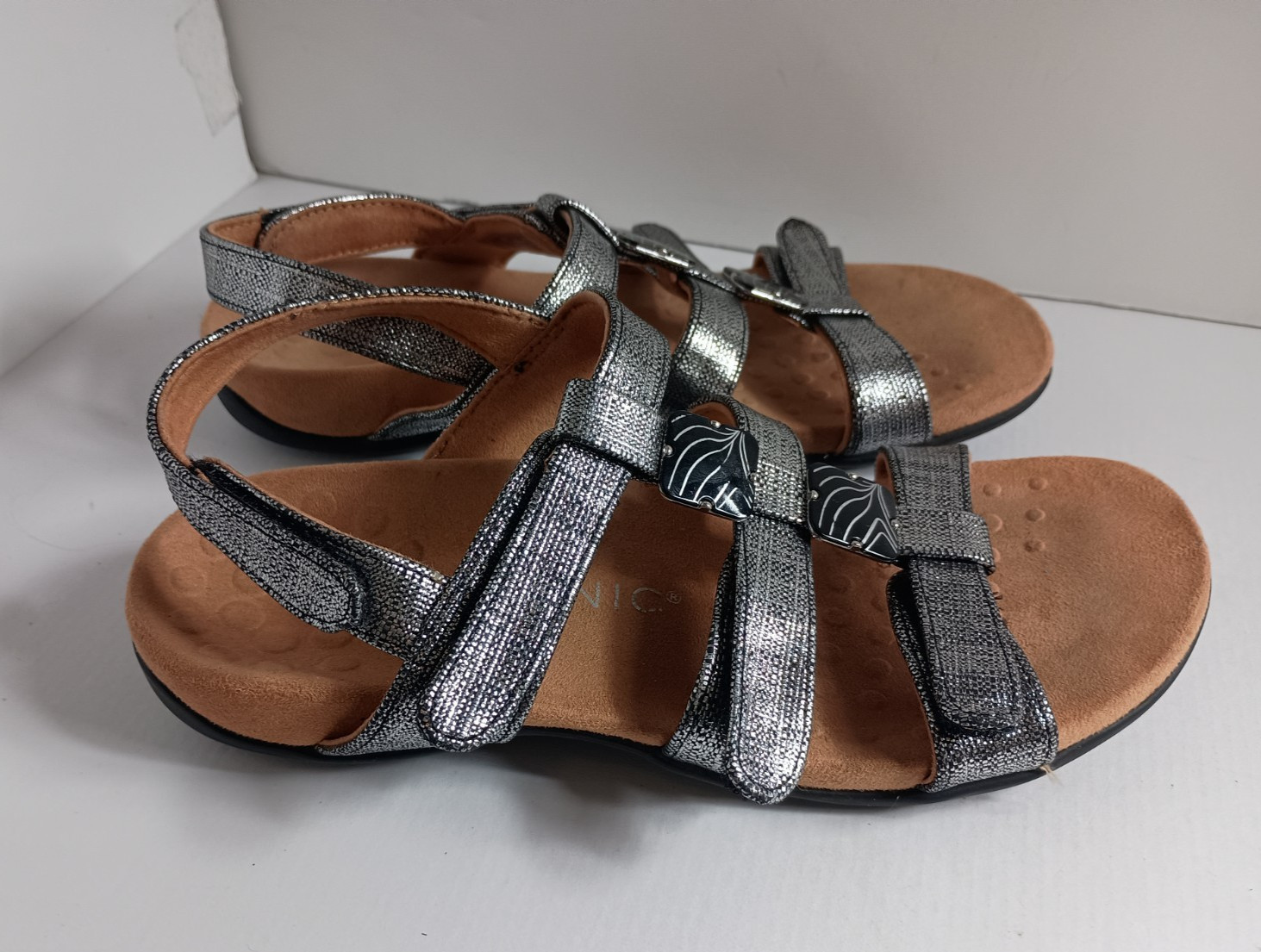 Vionic Amber Metallic Silver Black Slingback Stra… - image 3