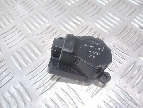 BMW 1 E82 E88 2011 Stellmotor Heizung Klima CZ113930 Diesel 105kW UST92977