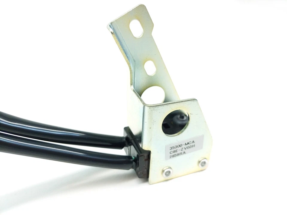 Genuine Honda Rear Brake Stop Cruise Switch 01-05 GL1800/A Goldwing Switch #B181 - Image 2 of 4