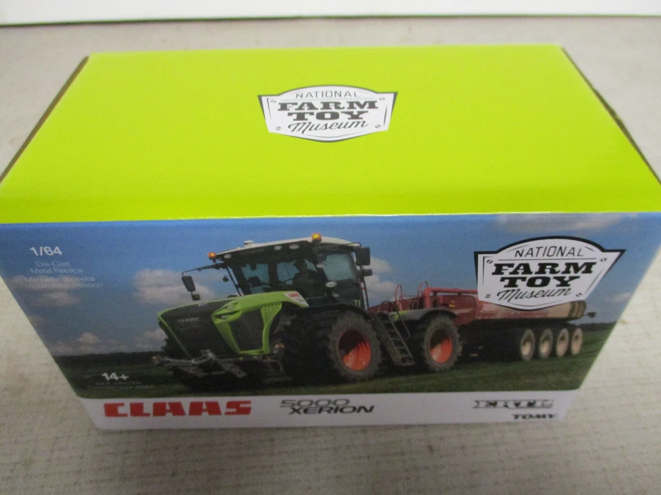 Claas Model 5000 Xerion 4WD Toy Tractor "2021 NFTM Edition" 1/64 Scale, NIB - Image 2 of 4