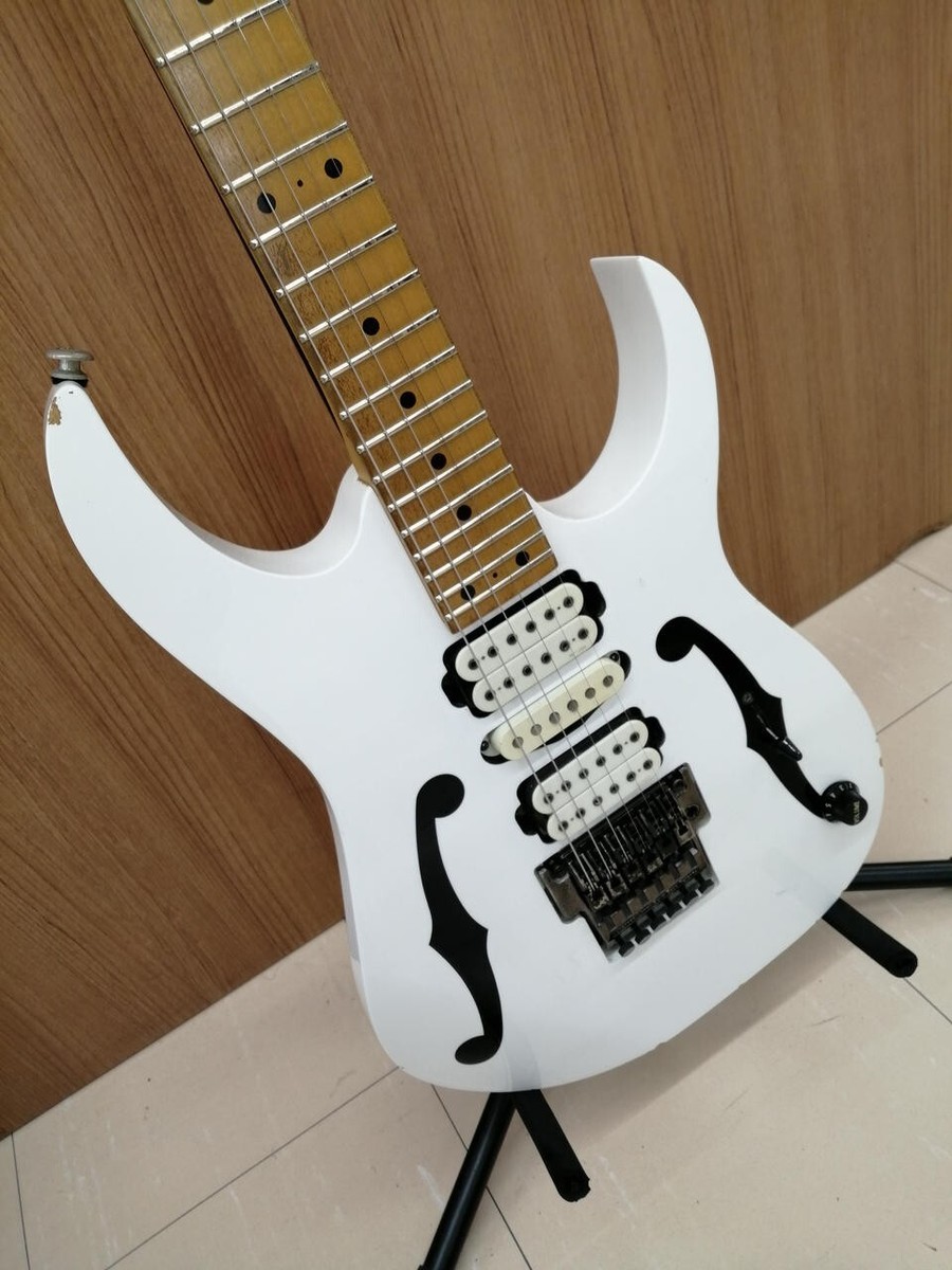 ギター Ibanez PGM300 Paul Gilbert Ibanez Paul Gilbert PGM300 White Dinky Type Electric Guitar