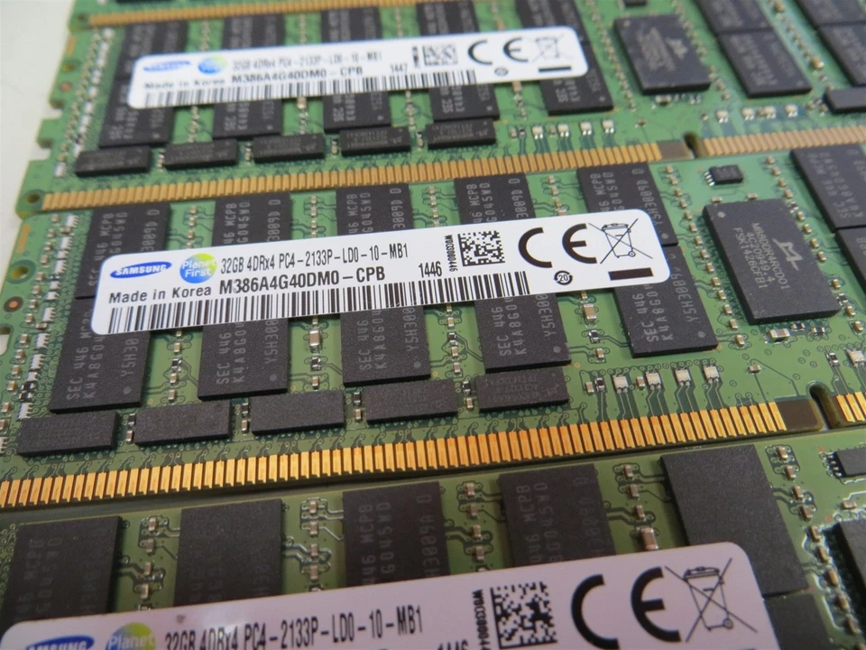 Lote de 8 Samsung M386A4G40DM0-CPB 32GB DDR4 PC4-2133P ECC Servidor RAM Foto 3 de 4