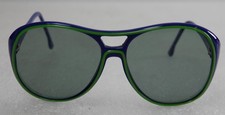 VINTAGE WOMANS SUNGLASSES RARE CORNING MOD 4124 BLUE GREEN GREY LENSE