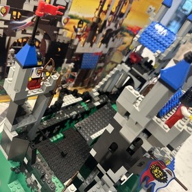 LEGO System Castle Royal Knight's Castle 6090 In 1995 Used W/Manual & Box