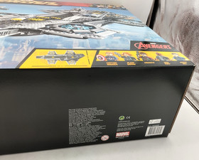 LEGO 76042 The SHIELD Helicarrier GOOD NEW MISB Super Heroes Avengers Marvel