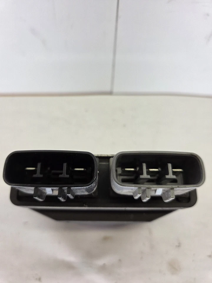 Regulador de voltaje rectificador Honda Cb1100 2013-2017 Foto 3 de 3