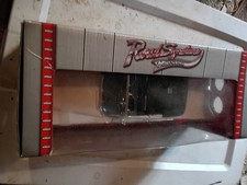 Road Signature Deluxe Edition 118 Scale 1959 Buick Electra 225 Convertible Road Signature Deluxe Edition 118 Scale 1959 Buick Electra 225 Convertible