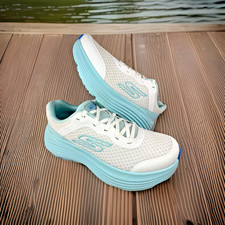 Skechers Max Cushioning 129470 Women’s Size 9 White Blue Shoes ALMOST PRISTINE