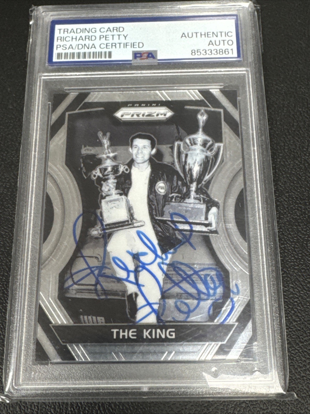 Richard Petty signed 2018 Panini Prizm Trading Card PSA DNA Slabbed Auto