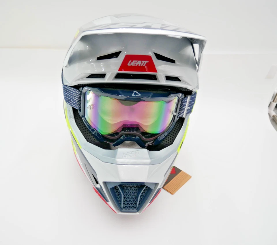 Kit Casco Leatt Moto 7.5 V25 con Gafas Acero Gris/Negro Talla Grande - 1025100383 Foto 4 de 4