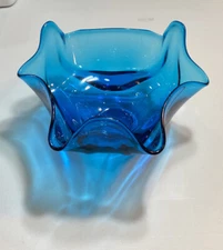 Viking Art Glass Drape Bowl in Bluenique