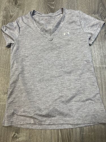 Under Armour Dry Wick Women’s Small Loose Short Sleeve Athletic Shirt - Picture 1 of 1