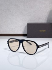 Tom Ford Quincy Sunglasses TF1080 Black/Light Amber 59-13-145mm With Case New