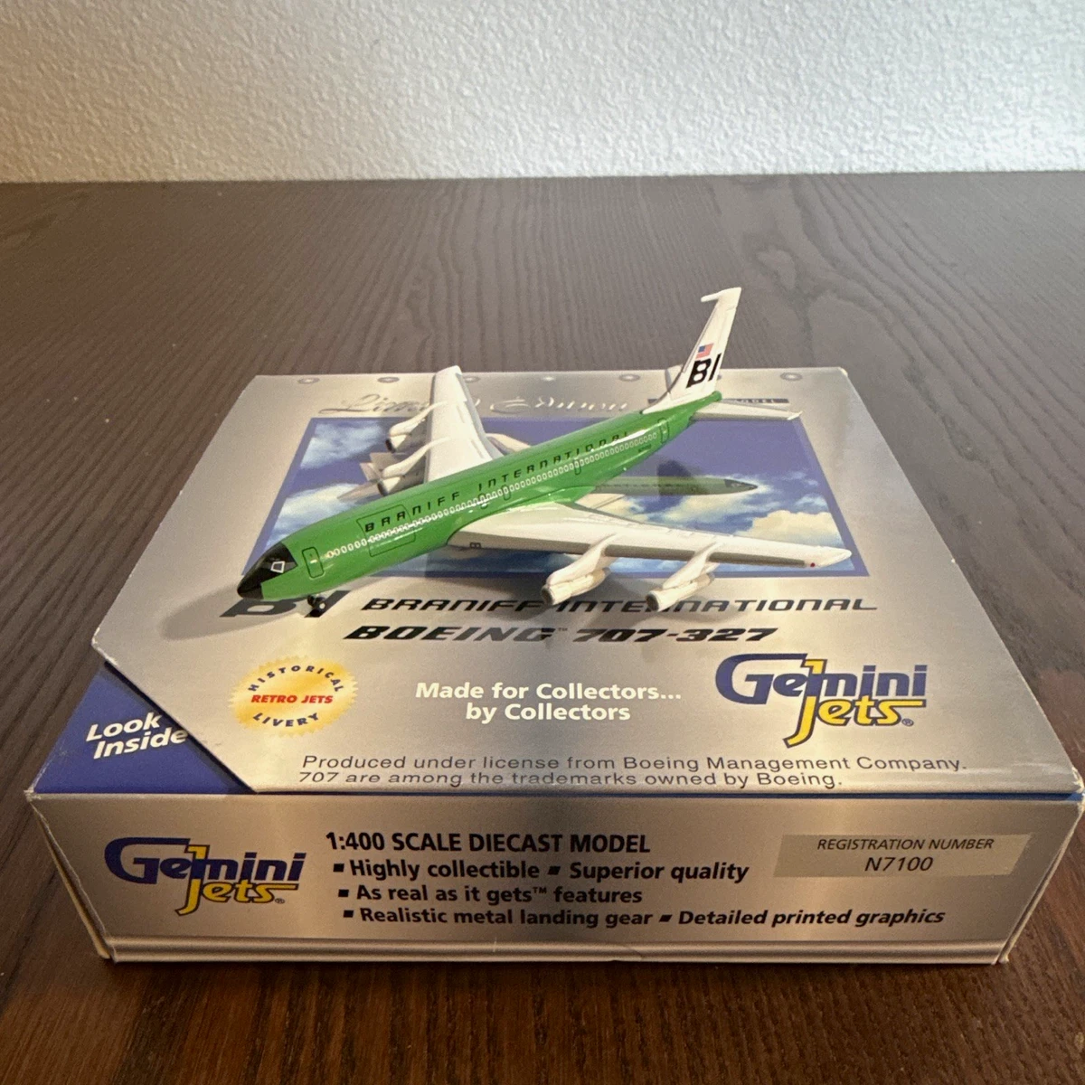 GeminiJets 1:400 Diecast Aircraft & Spacecraft Boeing 707 Aircraft