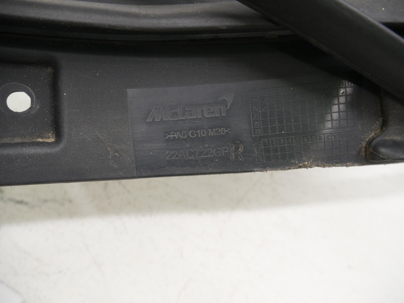 Used Front Right Passenger Fender Splash Mud Guard 2020-2023 Mclaren GT OEM