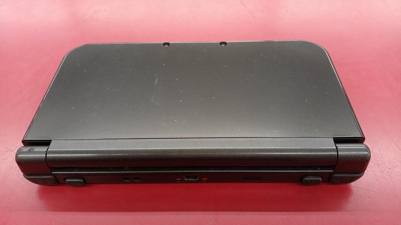 Nintendo New 3DS LL Red-001 Handheld Gaming Console