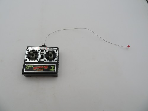 Tyco R/C Rebound 4x4 Fernbedienung 27 MHz Licht leuchtet auf 6,0 V Jet Turbo LESEN