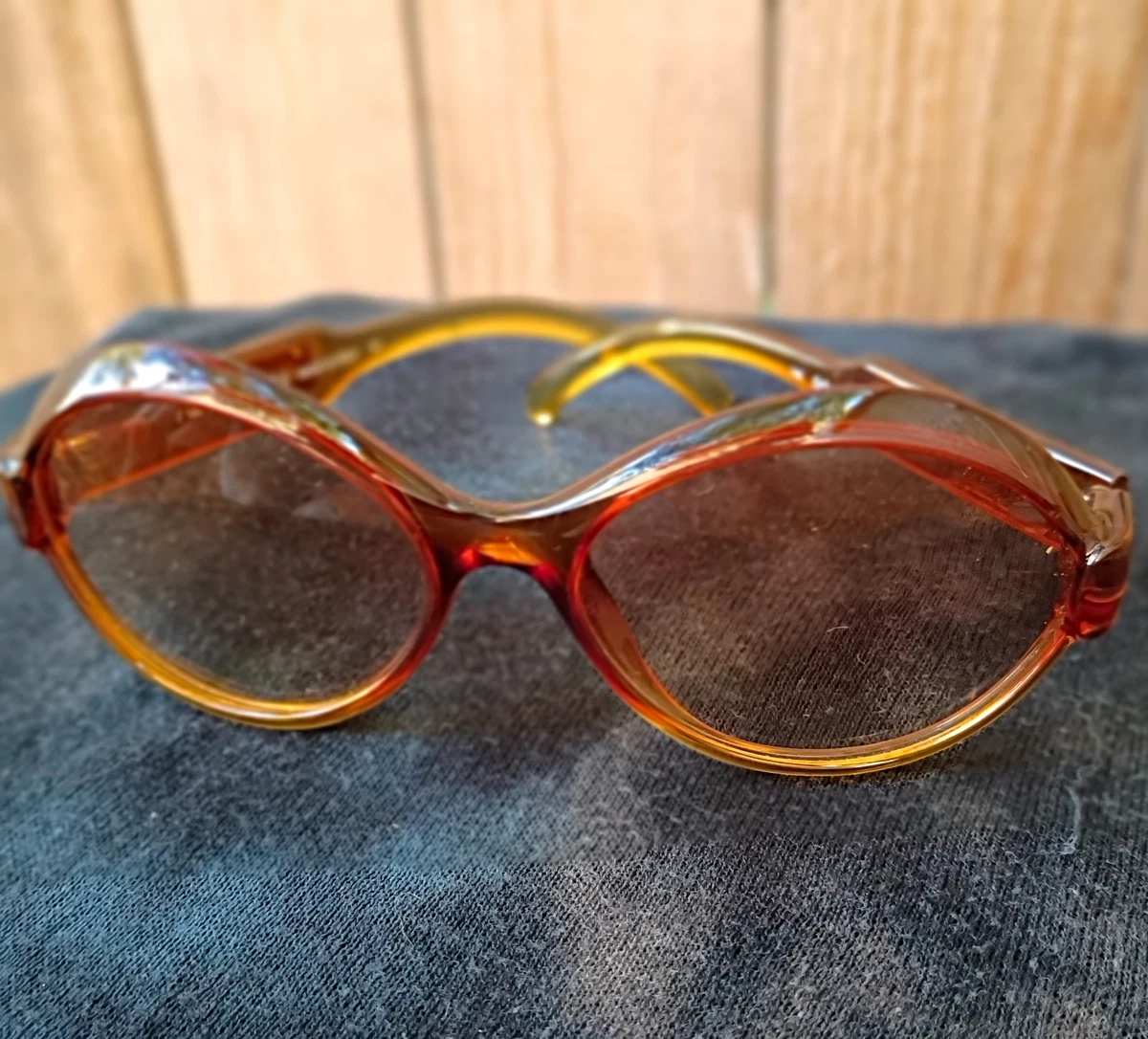 Gucci Oval Sunglasses for Women with Vintage for sale | eBay