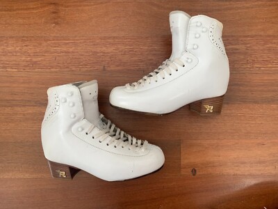 Risport Elite RF1 Figure Skating Boots Size 245 C