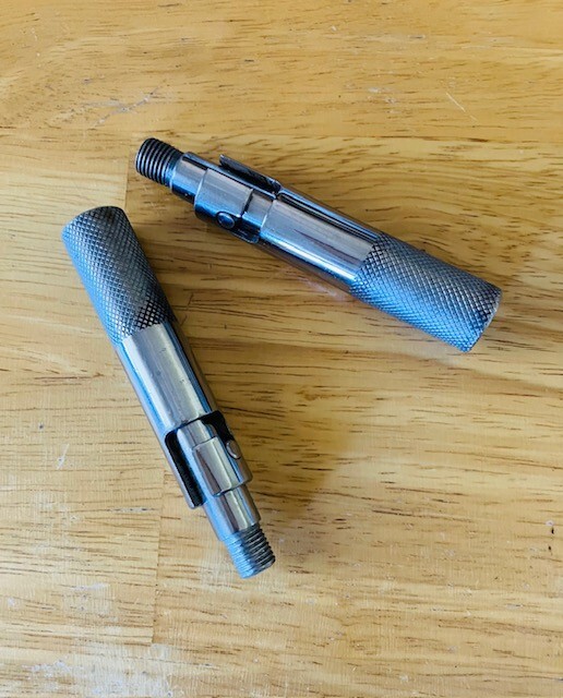 TWO Narrow Shaft Knurled Quick Disconnects 3/8x24 Threaded Whip Hamstick Antenna